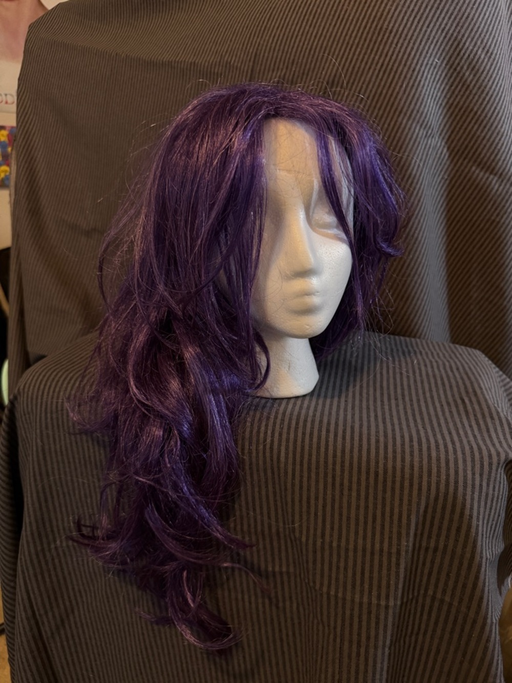 Purple Long Synthetic Women's Wig - Stylish Layered Hair